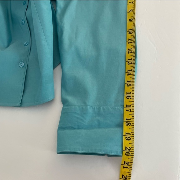 Coldwater Creek Blue Button-Down Shirt, Size M 100% Cotton Officewear Minimalist - Picture 16 of 16